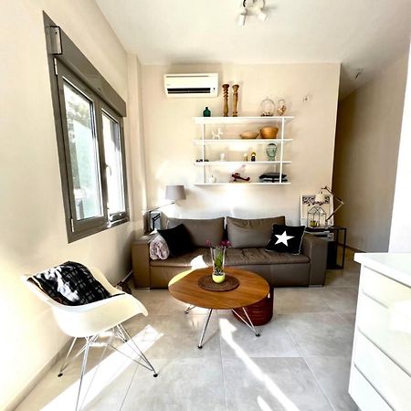 Nikaia Metro House Apartment Piraeus Luaran gambar