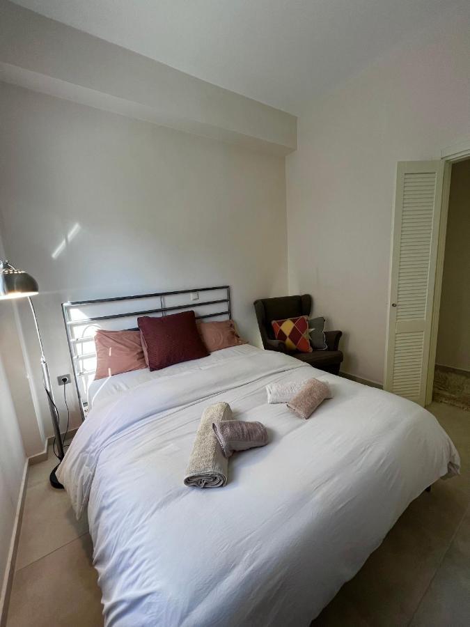 Nikaia Metro House Apartment Piraeus Luaran gambar
